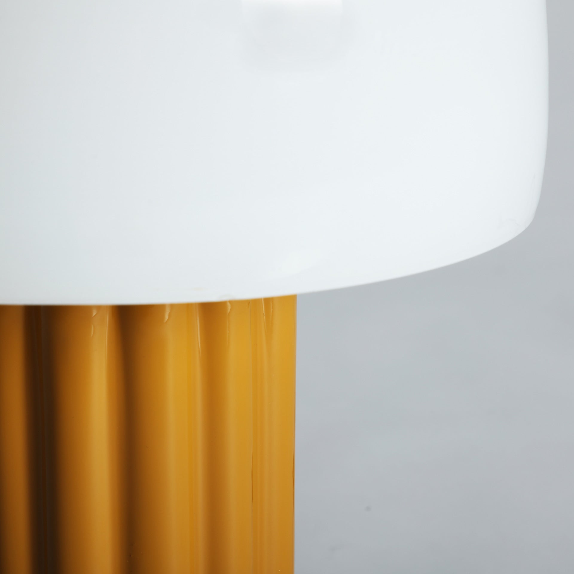 TRESA TABLE LAMP - ramustudio