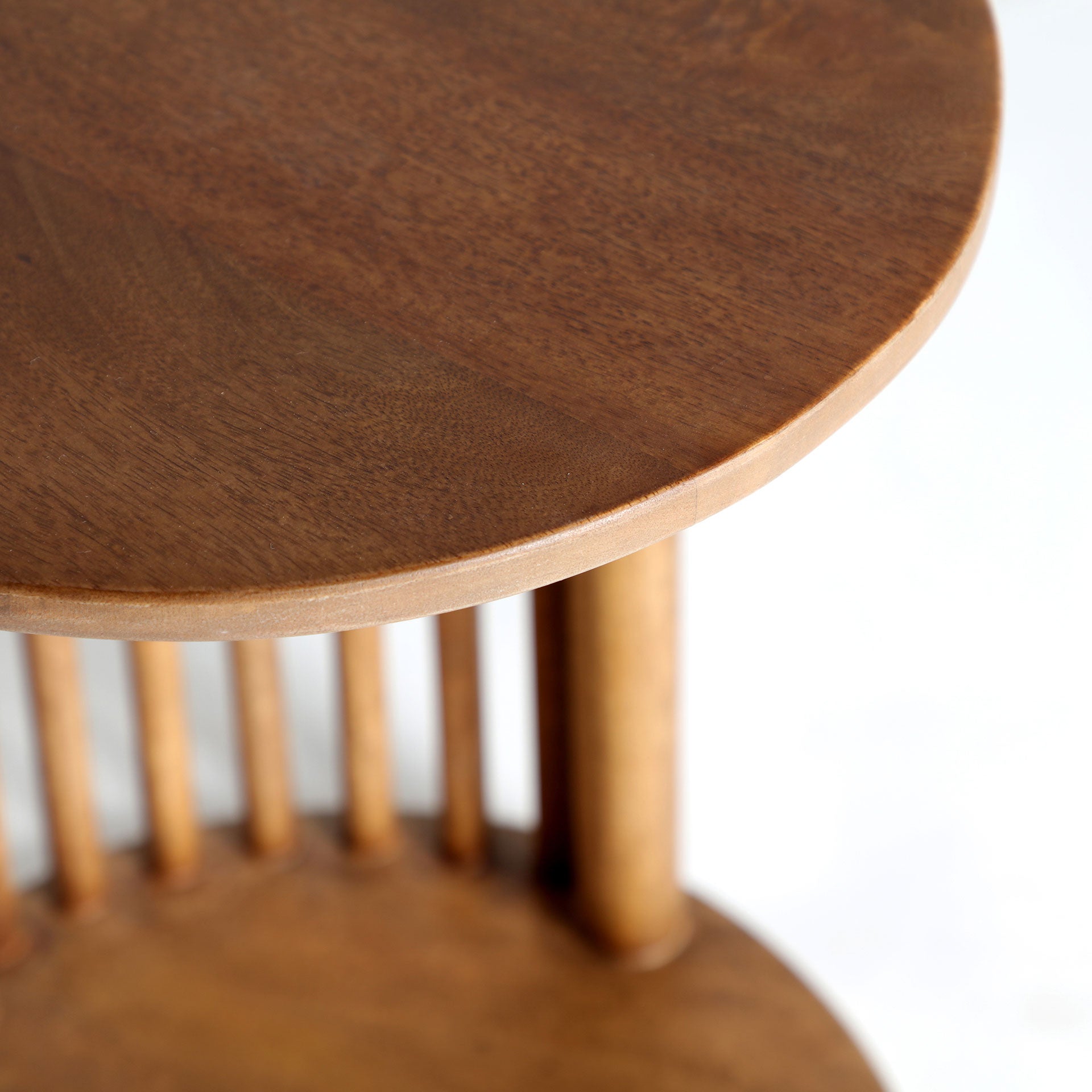 TREVOUX SIDE TABLE - ramustudio