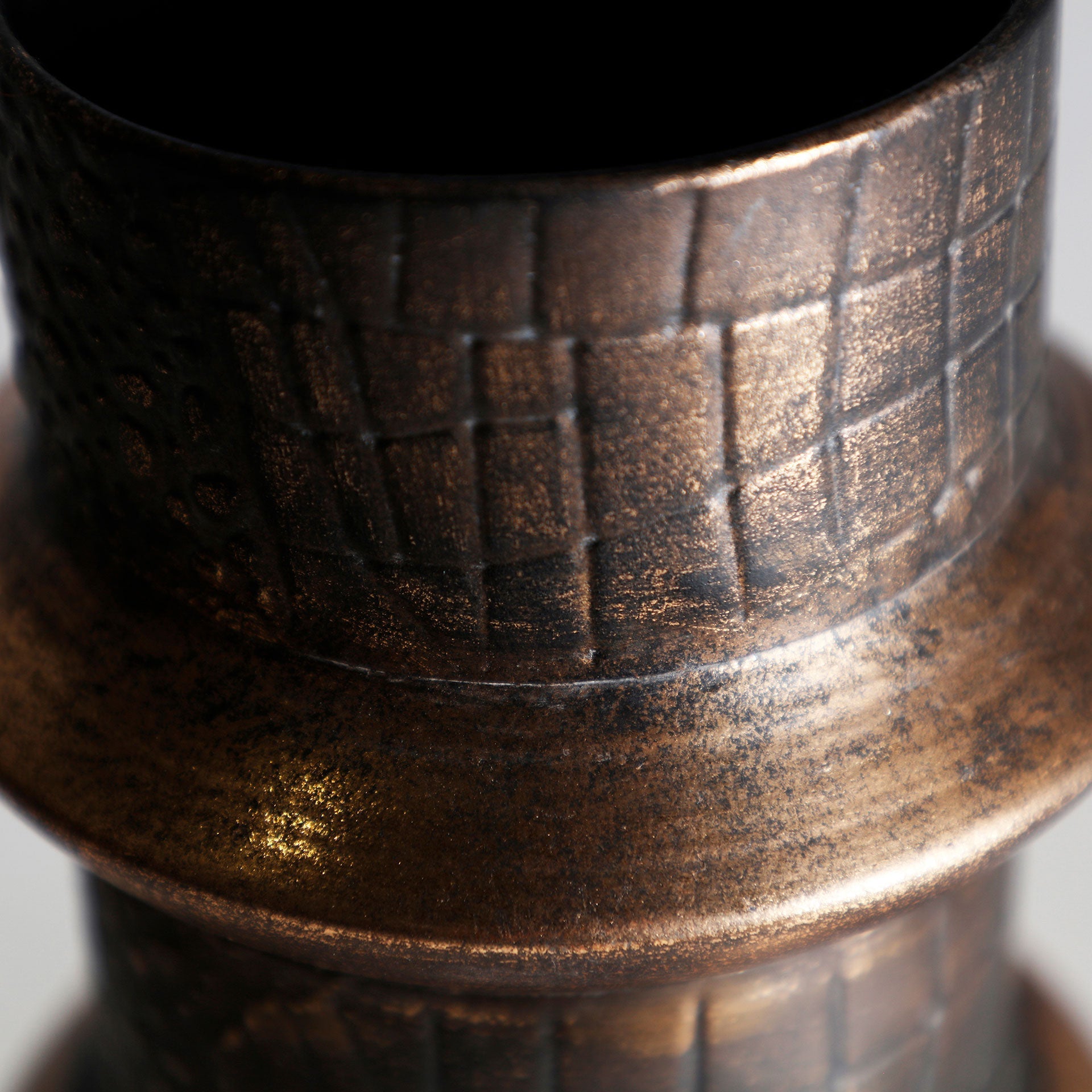 VESC VASE - ramustudio