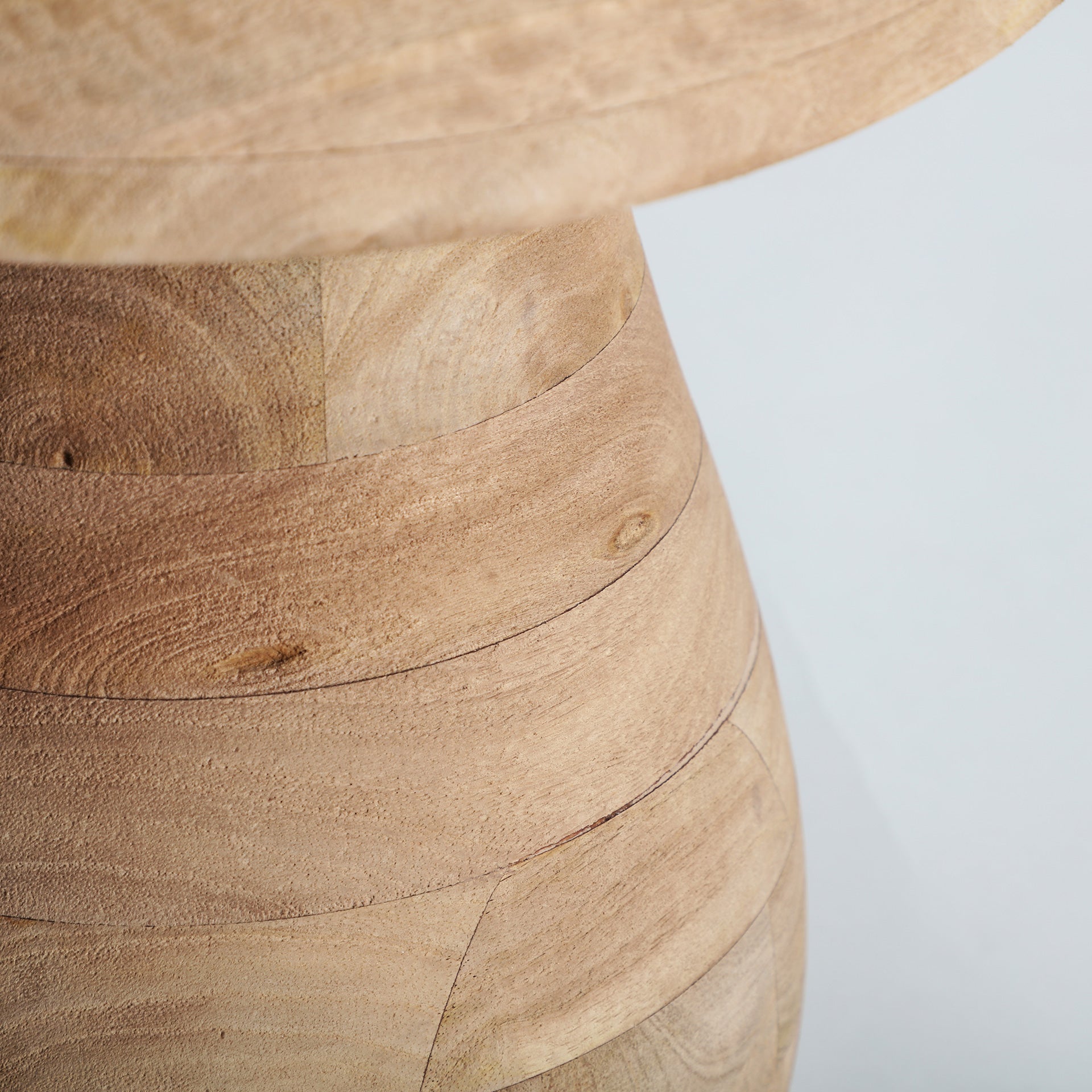 VOLSTED TABLE LAMP - ramustudio
