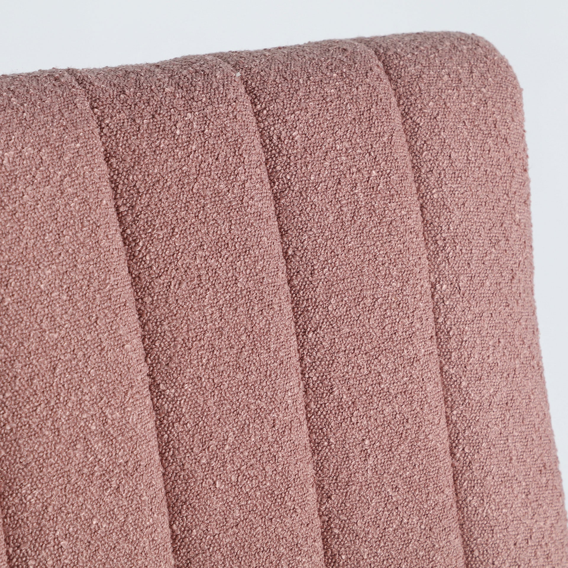 WARHEM SOFA - ramustudio