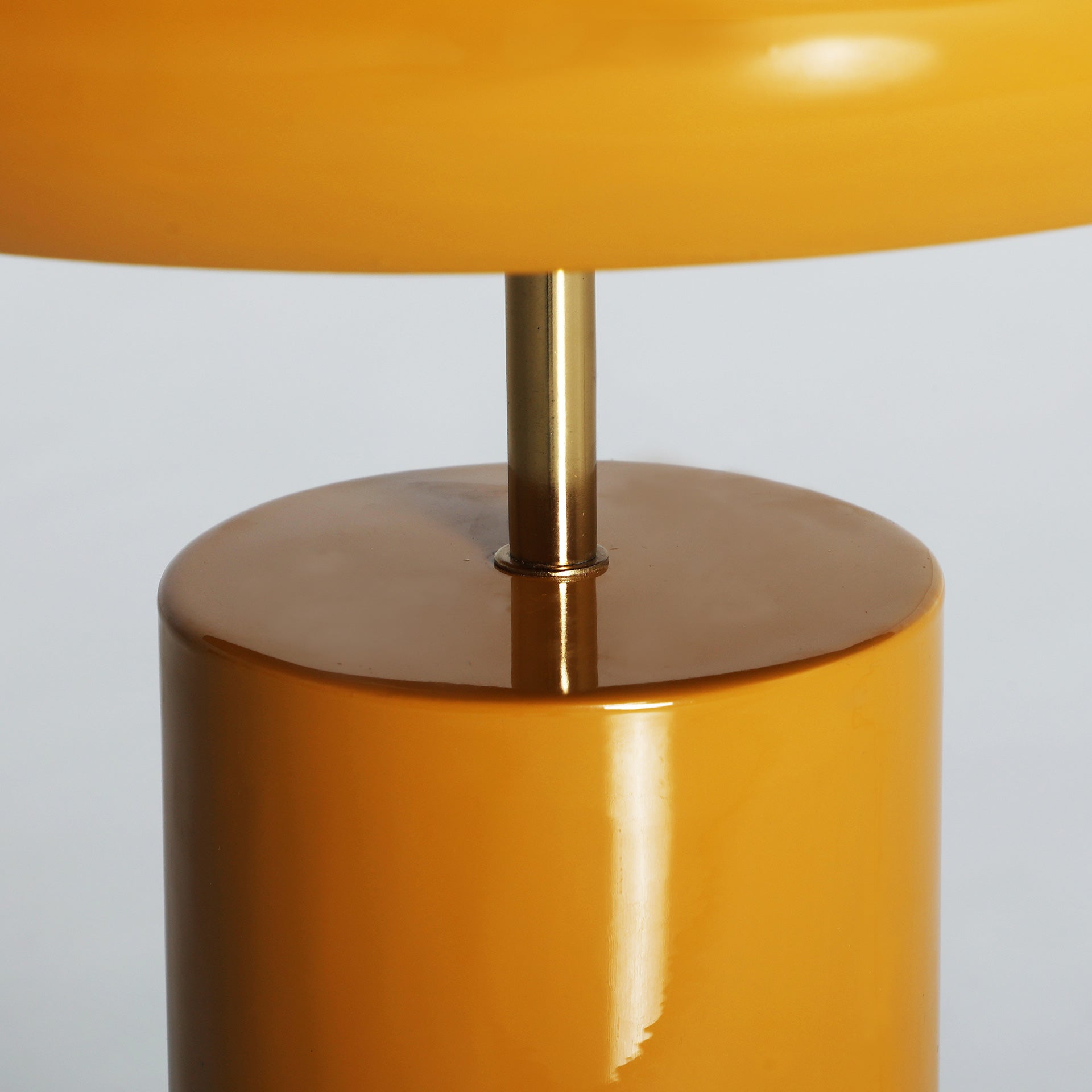 ZALK TABLE LAMP - ramustudio